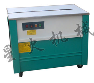 ���_����C